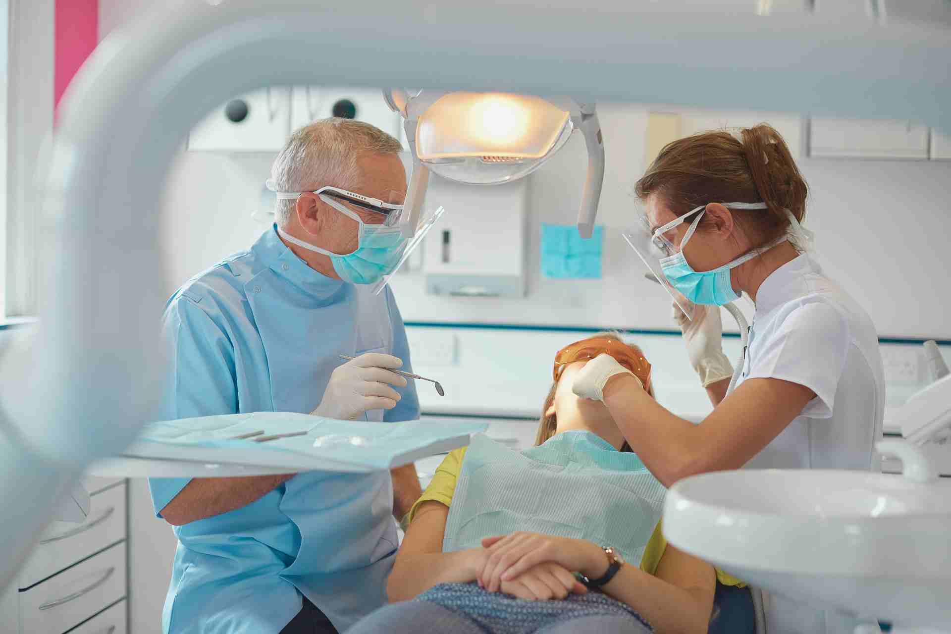 Dentist in Wellton, AZ